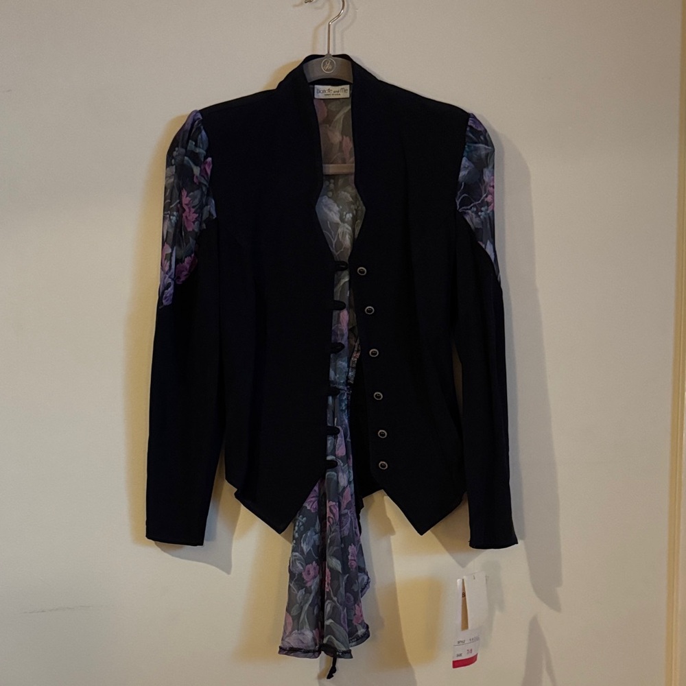 Papell Boutique Black Floral Blazer